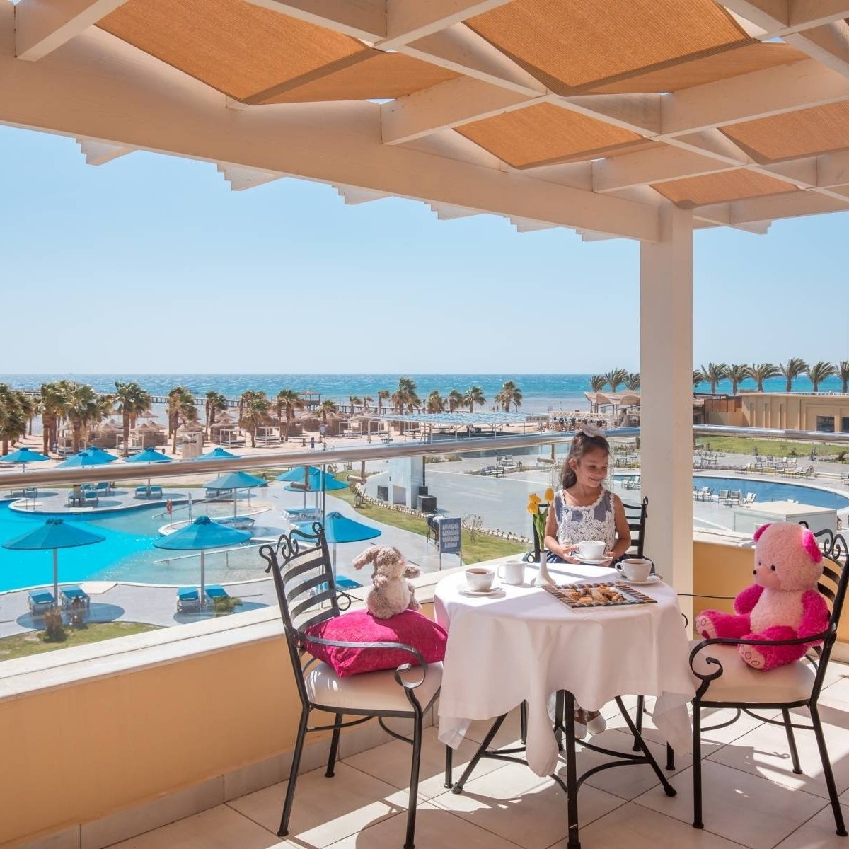 Почивка в AMWAJ BEACH CLUB 4* Сома Бей, Египет