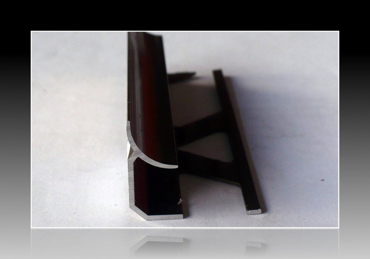 АЛУМИНИЕВИ ЛАЙСНИ ЗА ПЛОЧКИ ВЪНШНИ И ВЪТРЕШНИ ЪГЛИ-ЦЕНИ