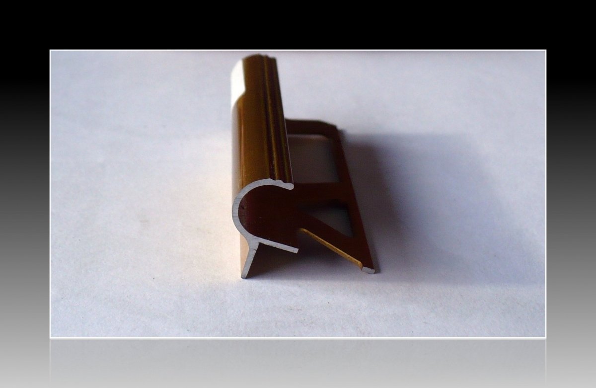 АЛУМИНИЕВИ ЛАЙСНИ ЗА СТЪПАЛА-ЦЕНИ