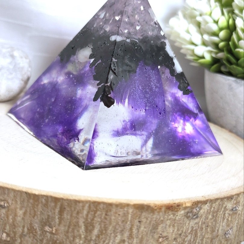 Пирамида | Scarlet