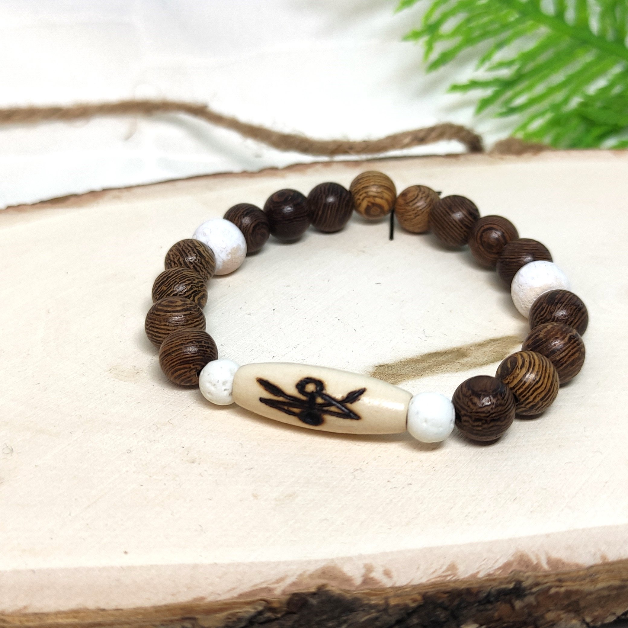 Енергийни гривни