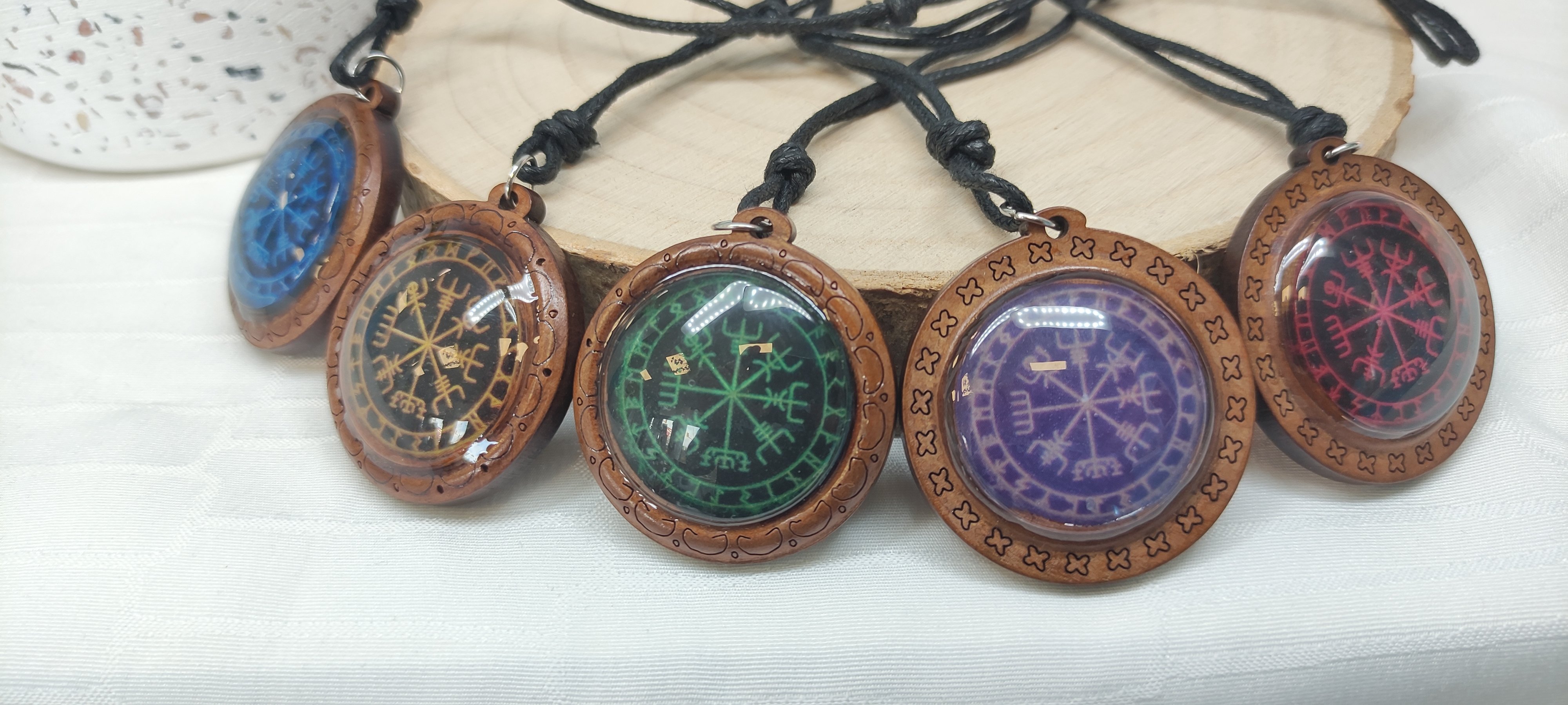Медальон | Vegvisir