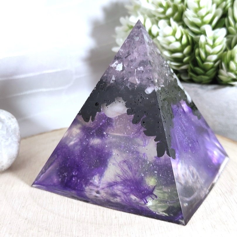 Пирамида | Scarlet