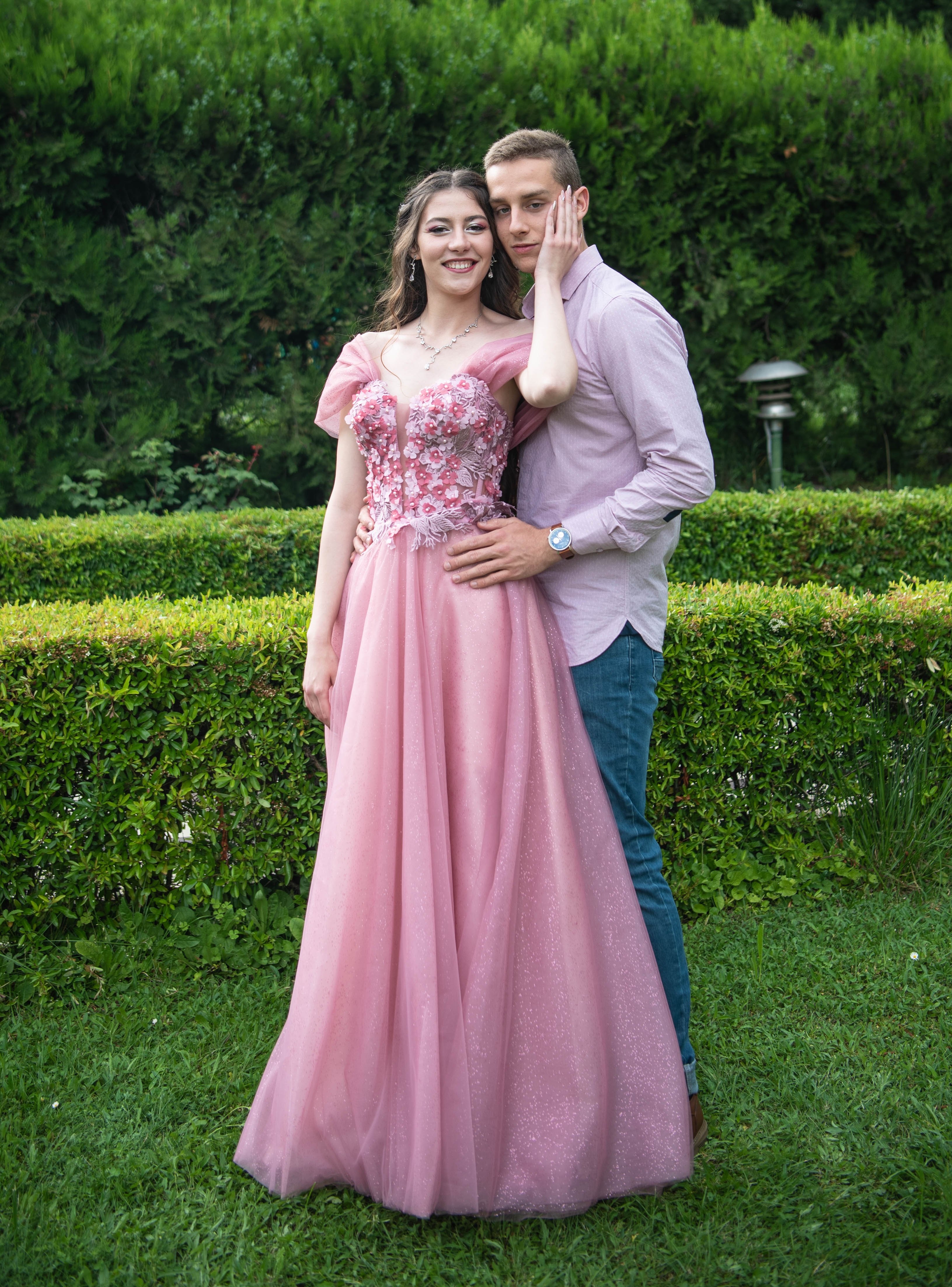 Абитуриенти