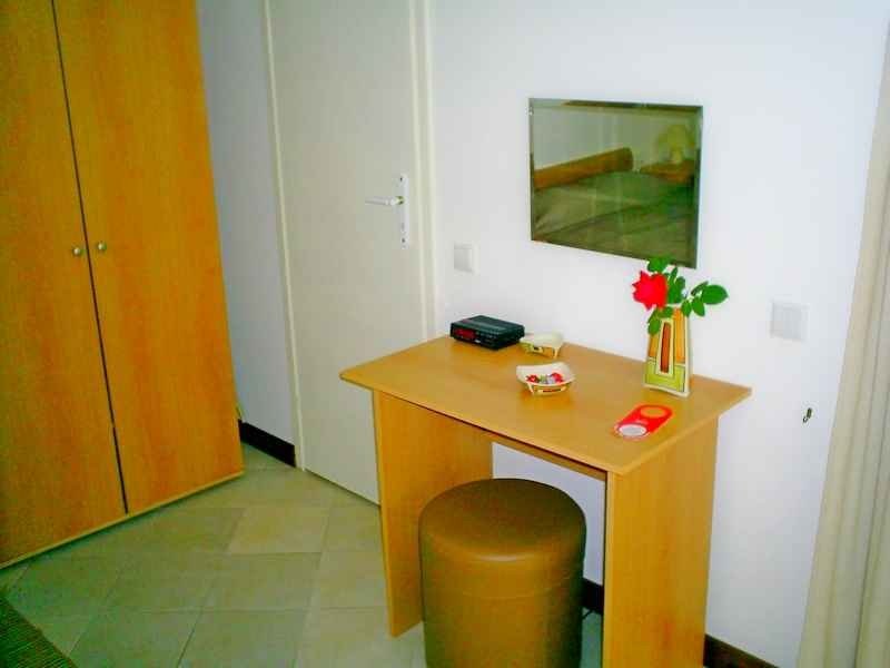 STUDIO