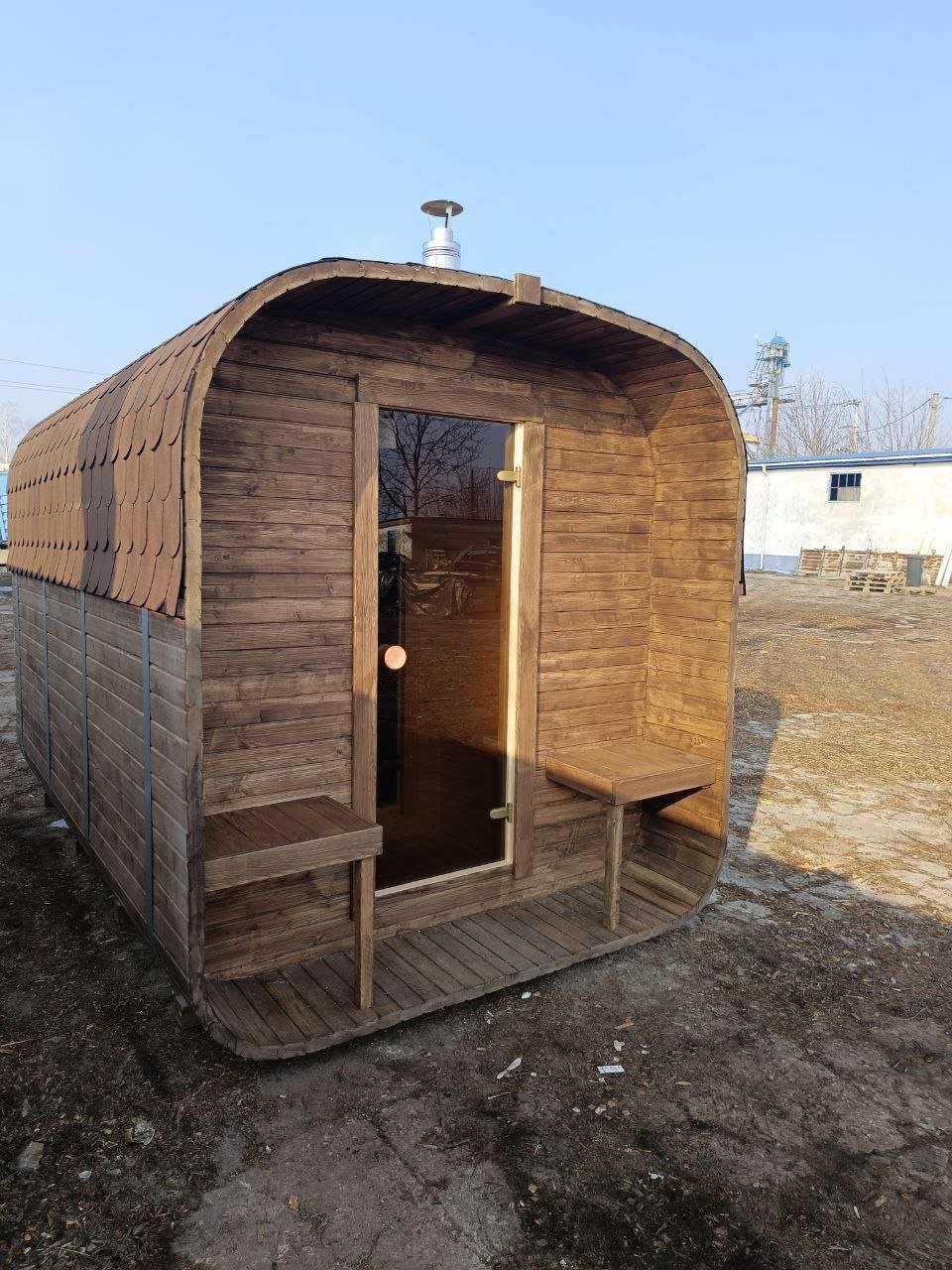 IVA SAUNA Quadro 3.0 m с тераса – просторна квадратна външна дървена сауна