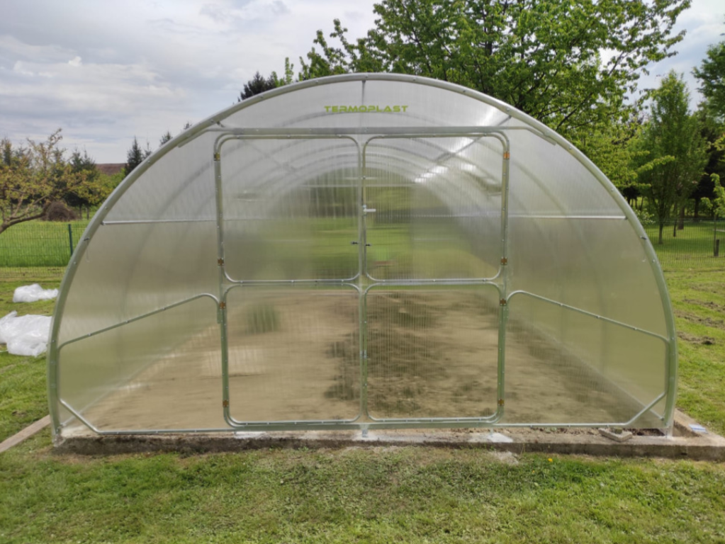 Метална оранжерия IVA SOLID PRO – професионална сглобяема конструкция | IVASTROY 2006