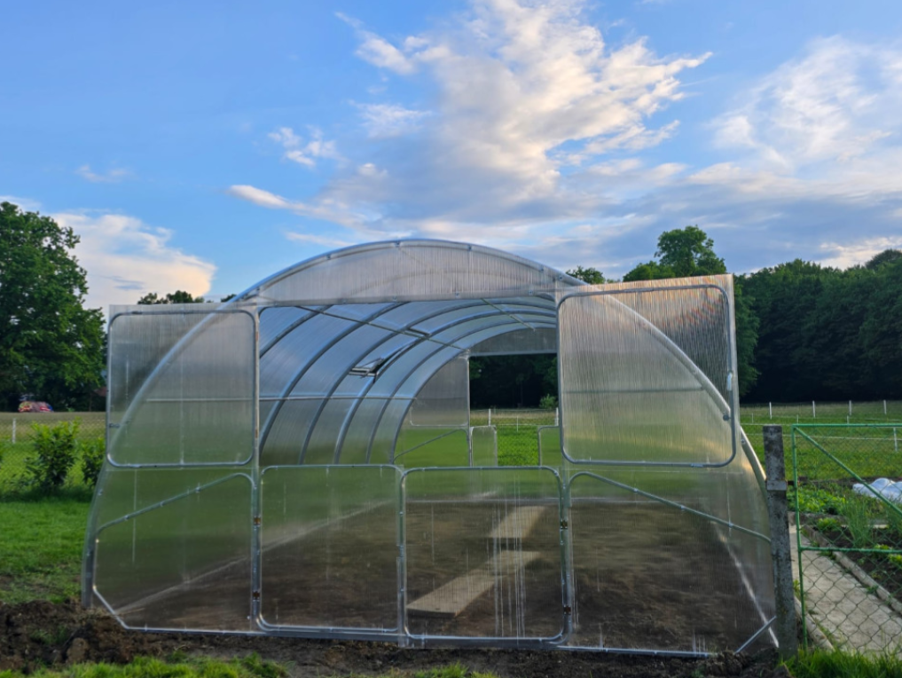 Метална оранжерия IVA SOLID PRO – професионална сглобяема конструкция | IVASTROY 2006