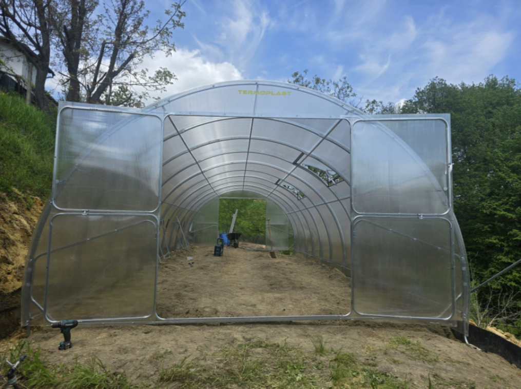 Метална оранжерия IVA SOLID PRO – професионална сглобяема конструкция | IVASTROY 2006