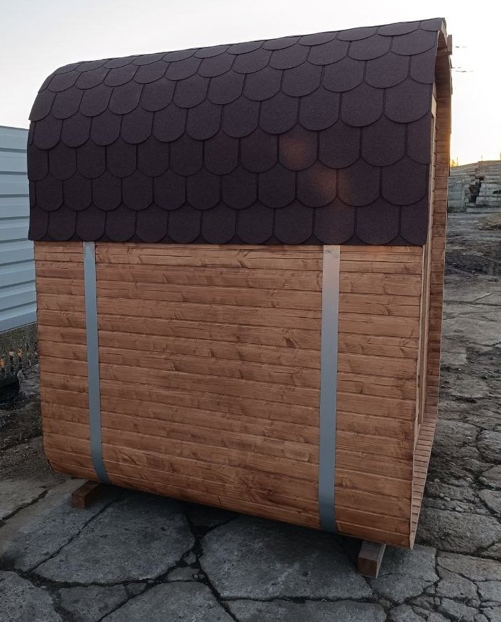 IVA SAUNA Quadro MINI 1.8 m – компактна квадратна външна дървена сауна