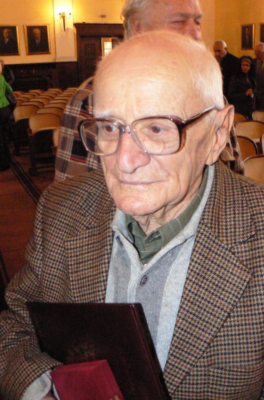 Валери Петров