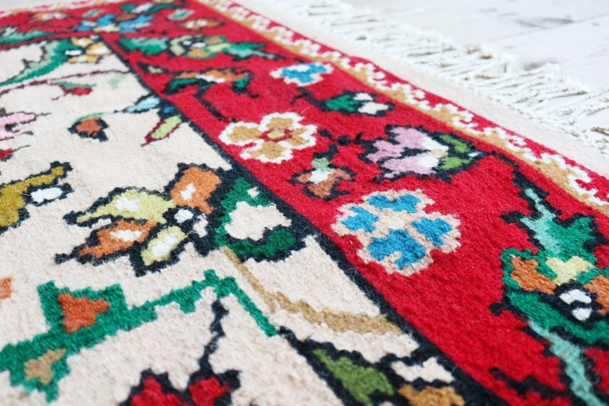 Котленски килими | Налични ръчно тъкани вълнени килими