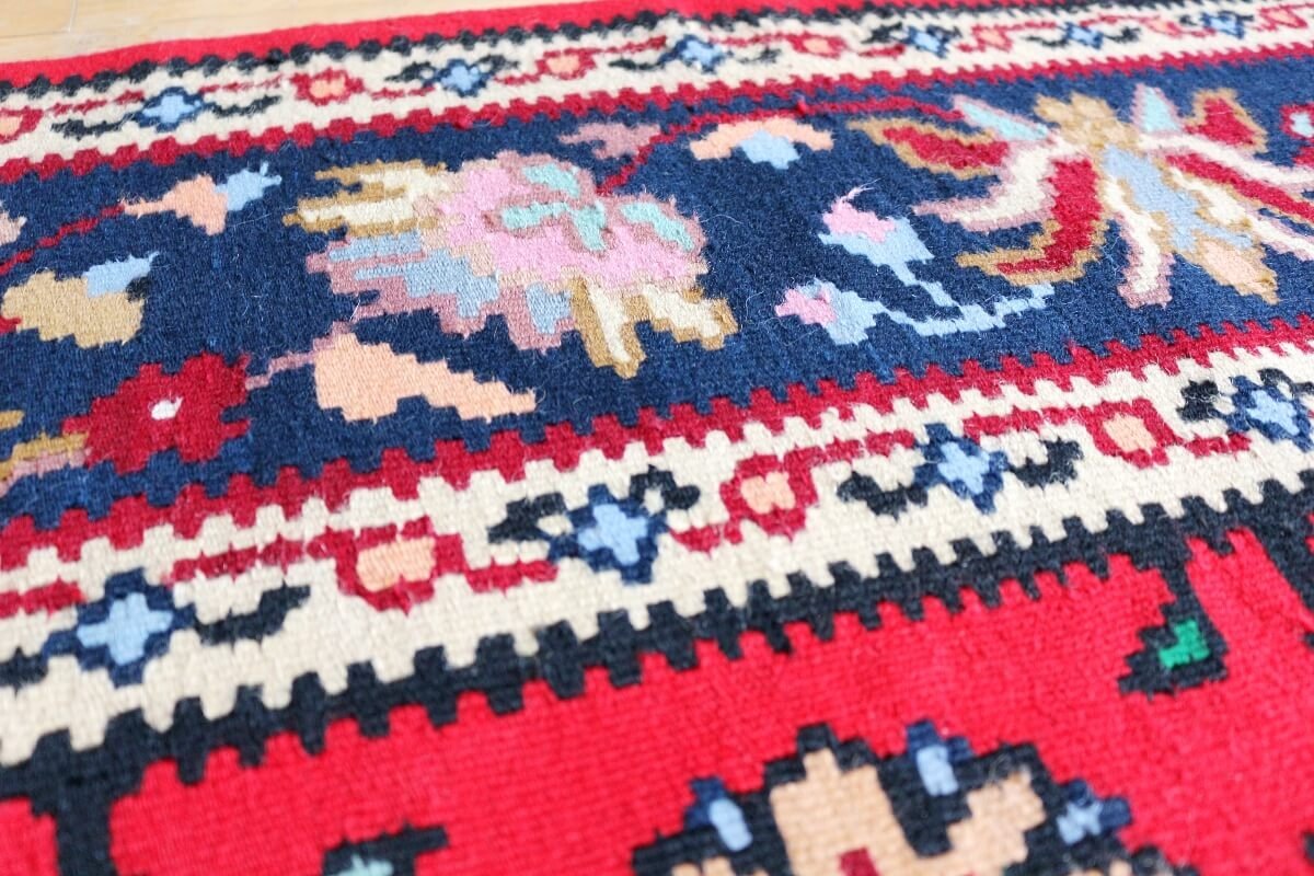 Котленски килими | Налични ръчно тъкани вълнени килими