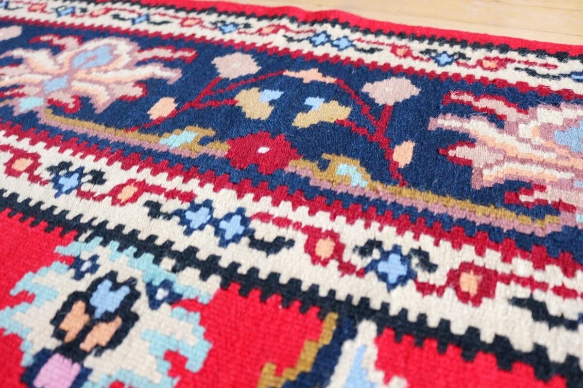 Котленски килими | Налични ръчно тъкани вълнени килими