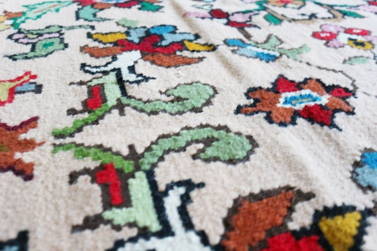 Котленски килими | Налични ръчно тъкани вълнени килими