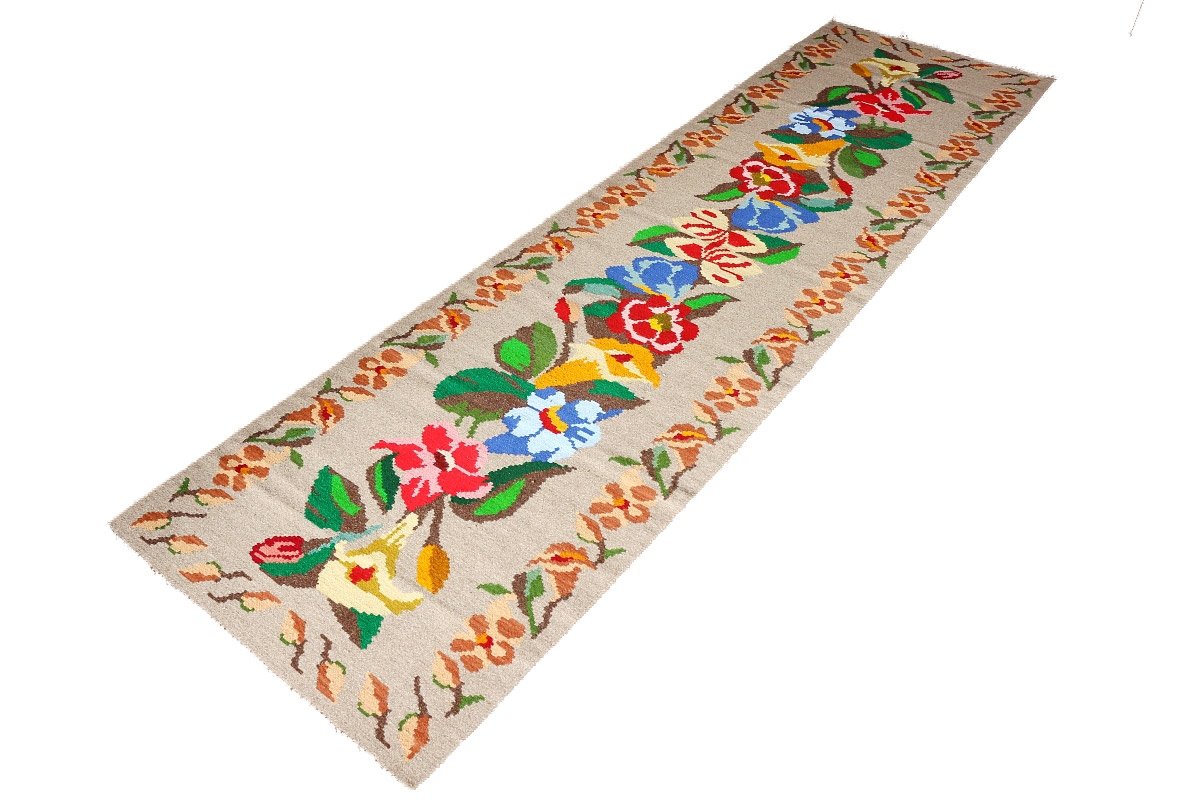 Котленски килими | Налични ръчно тъкани вълнени килими