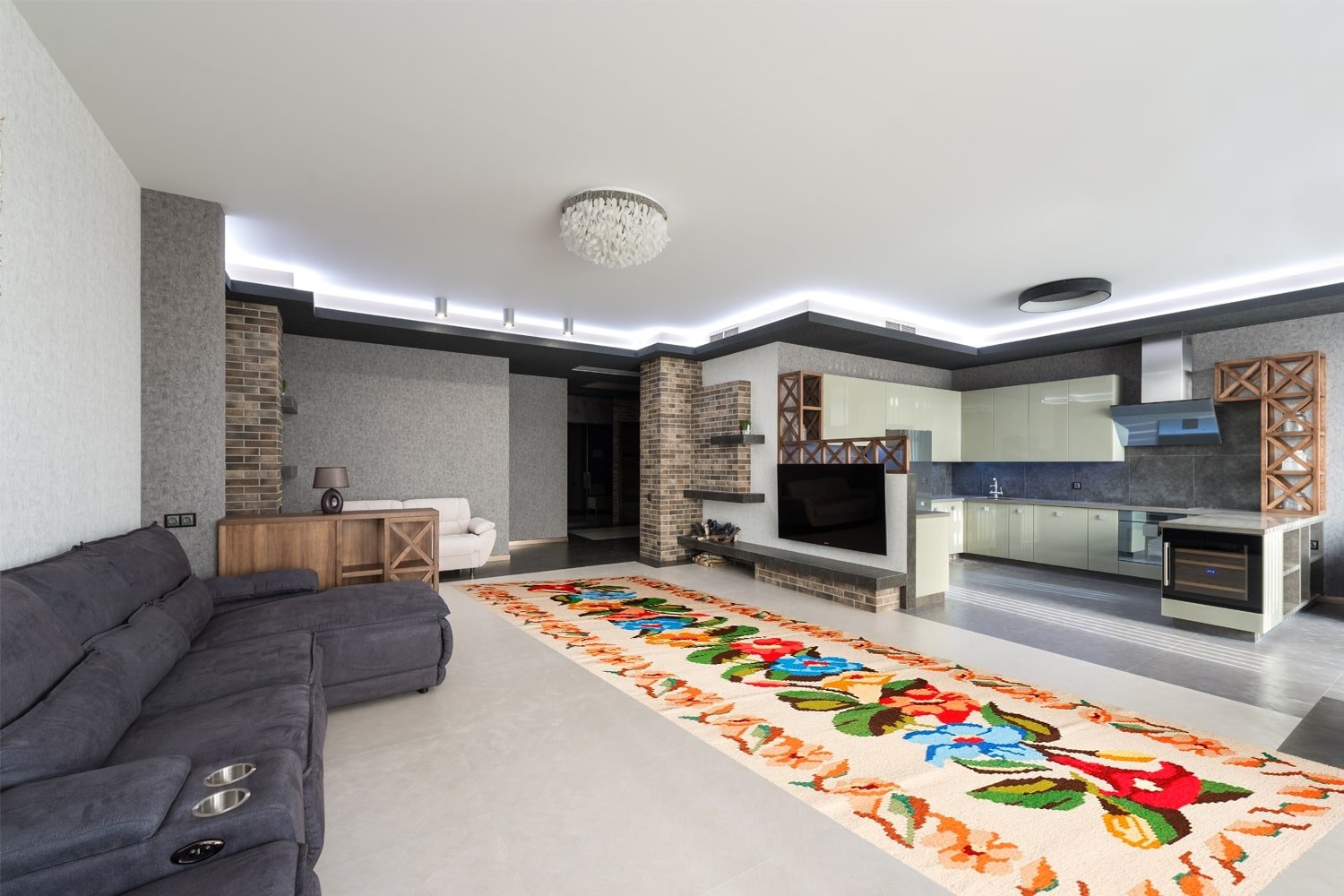 Котленски килими | Налични ръчно тъкани вълнени килими