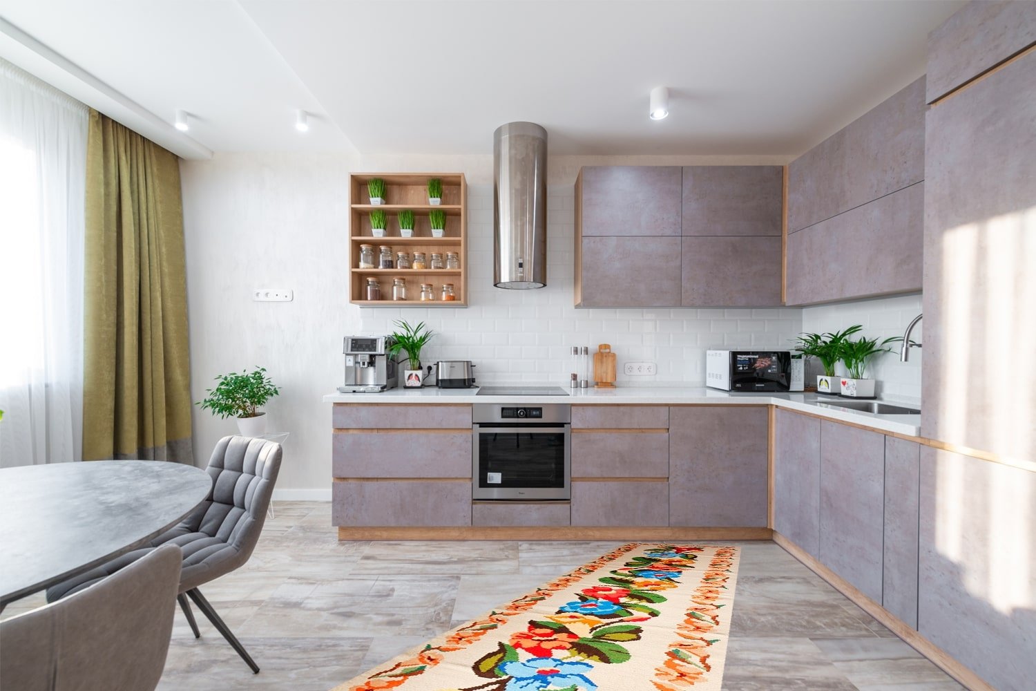 Котленски килими | Налични ръчно тъкани вълнени килими