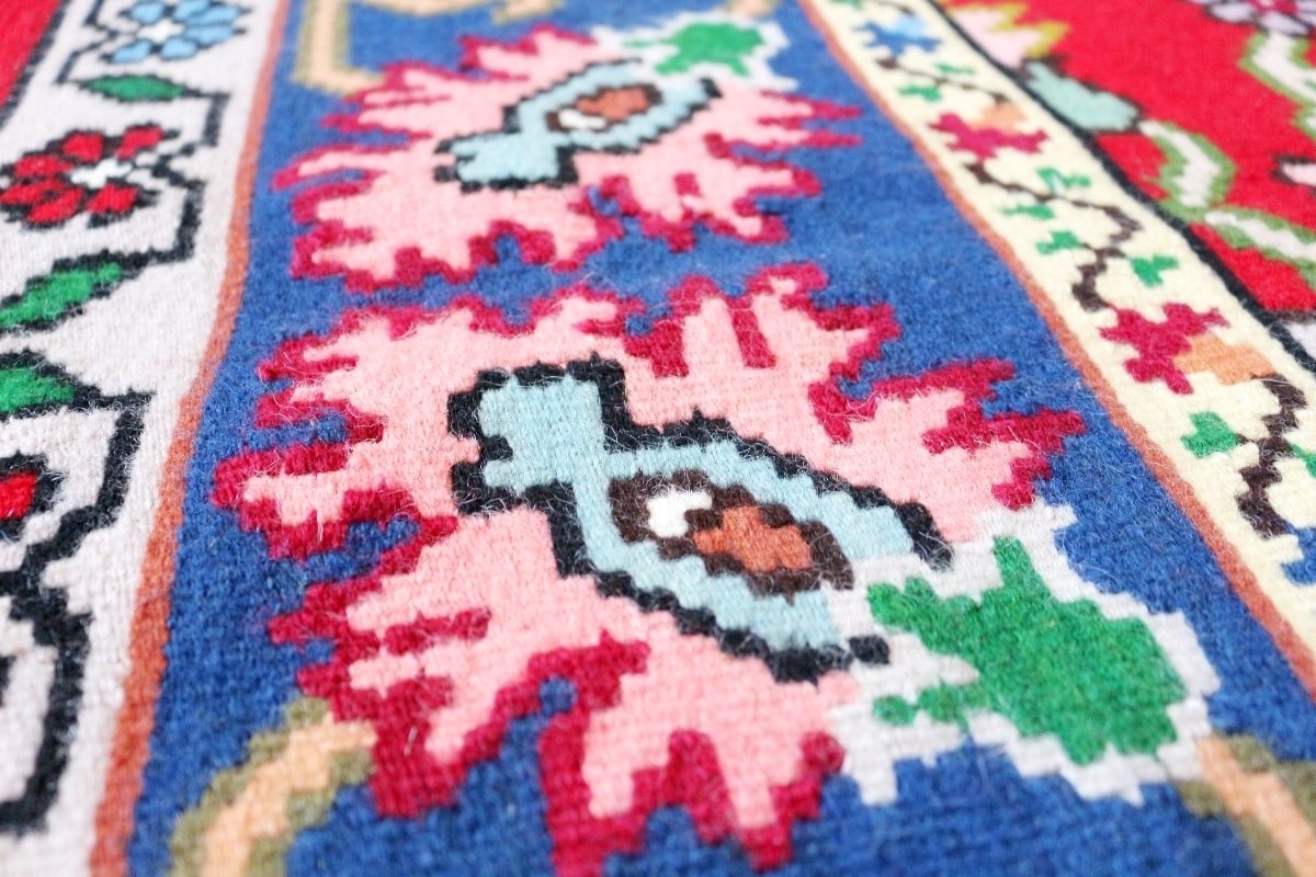 Котленски килими | Налични ръчно тъкани вълнени килими