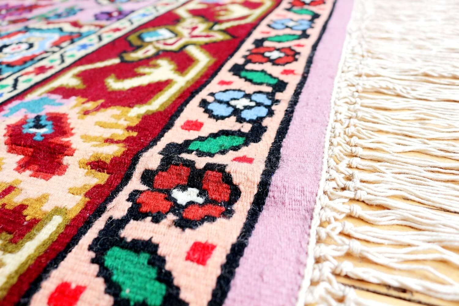 Котленски килими | Налични ръчно тъкани вълнени килими