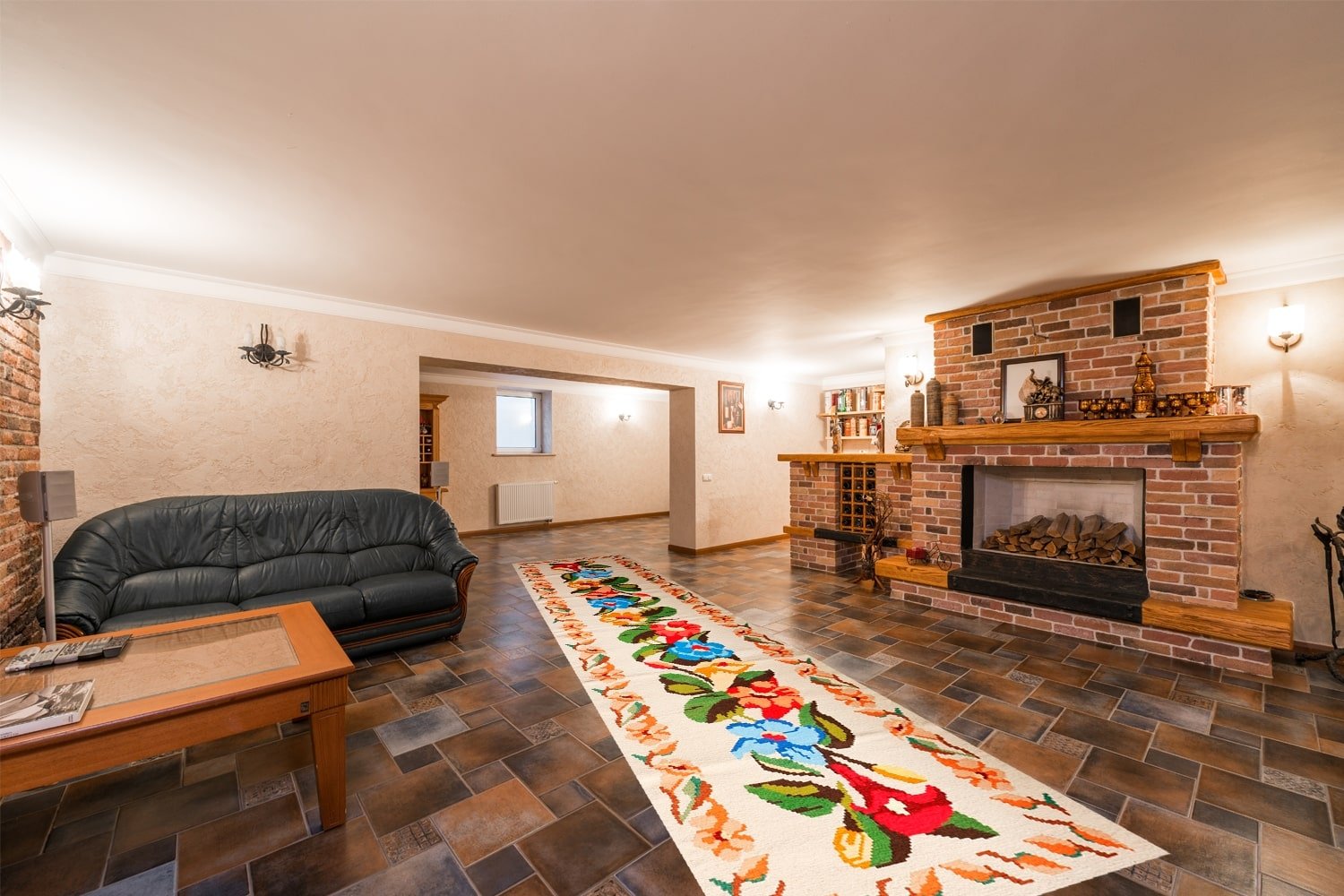 Котленски килими | Налични ръчно тъкани вълнени килими