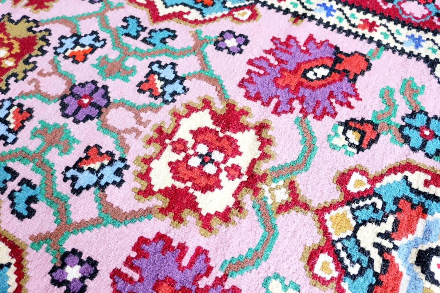 Котленски килими | Налични ръчно тъкани вълнени килими