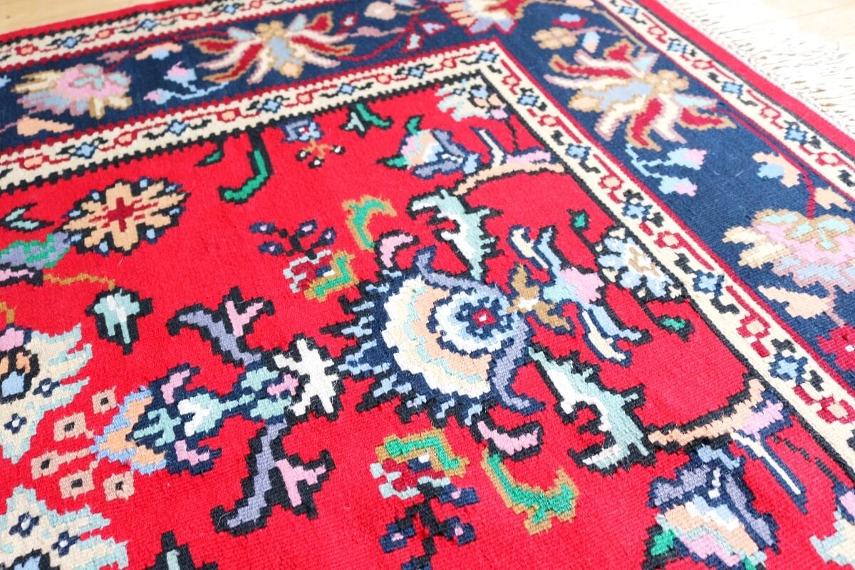 Котленски килими | Налични ръчно тъкани вълнени килими