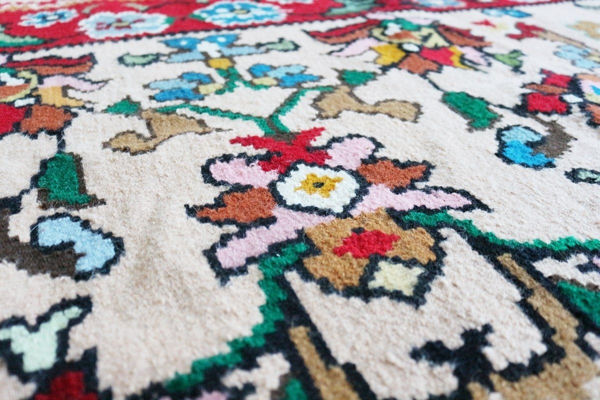 Котленски килими | Налични ръчно тъкани вълнени килими