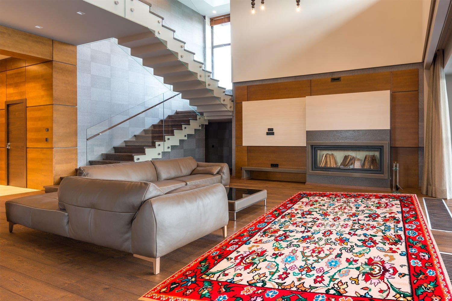 Котленски килими | Налични ръчно тъкани вълнени килими