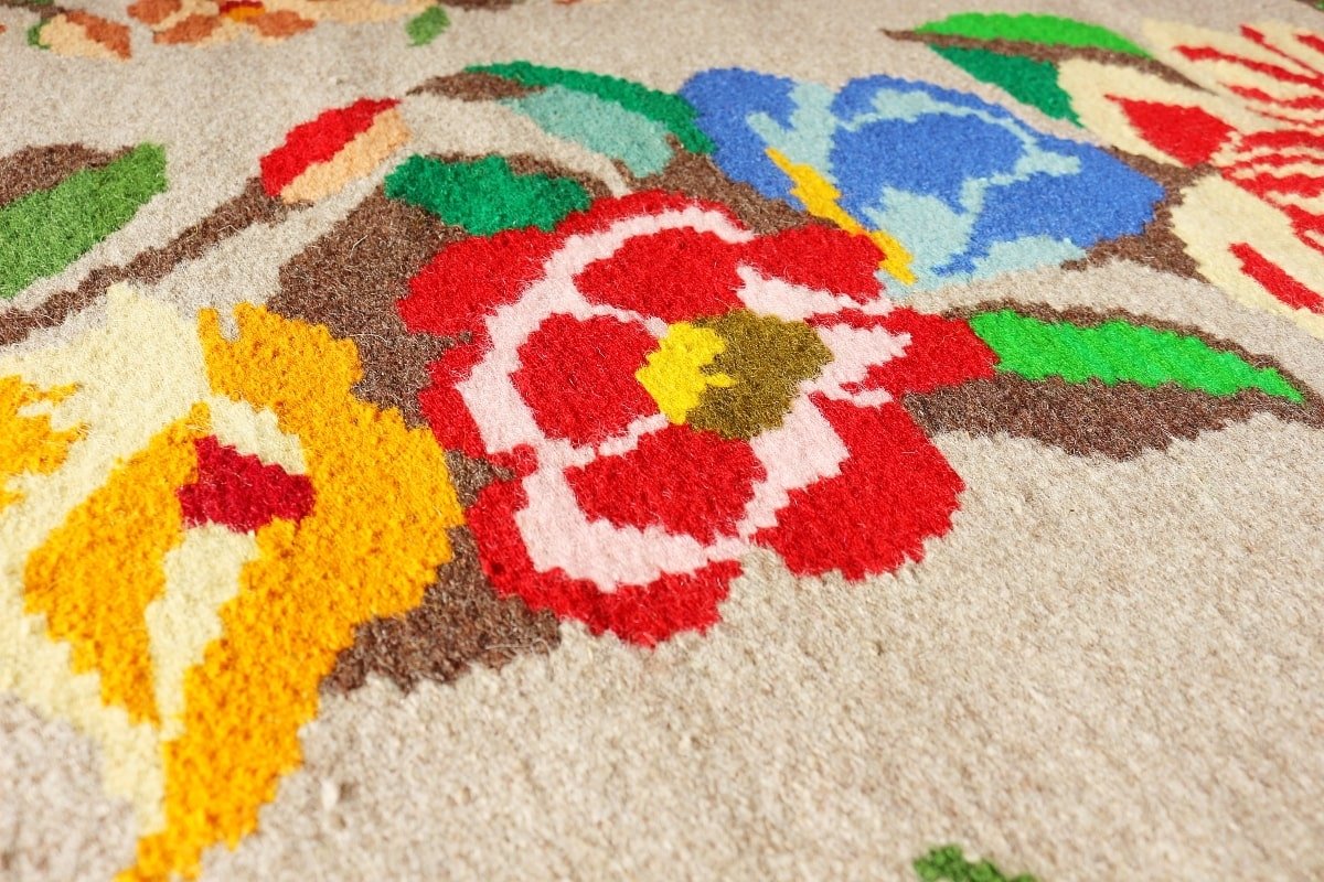 Котленски килими | Налични ръчно тъкани вълнени килими