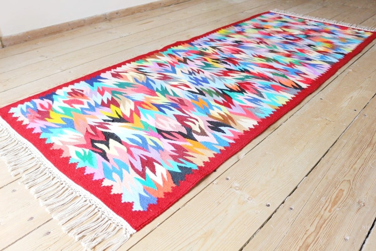 Котленски килими | Налични ръчно тъкани вълнени килими