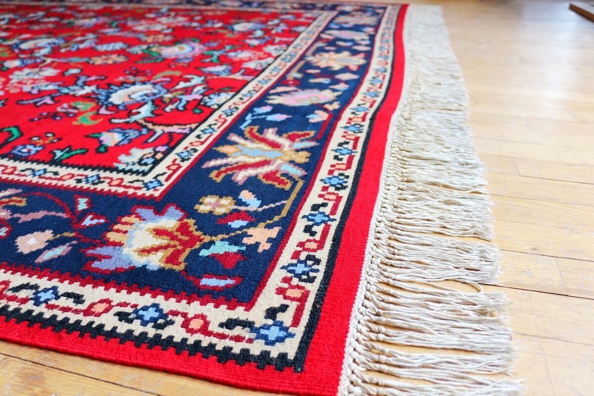 Котленски килими | Налични ръчно тъкани вълнени килими