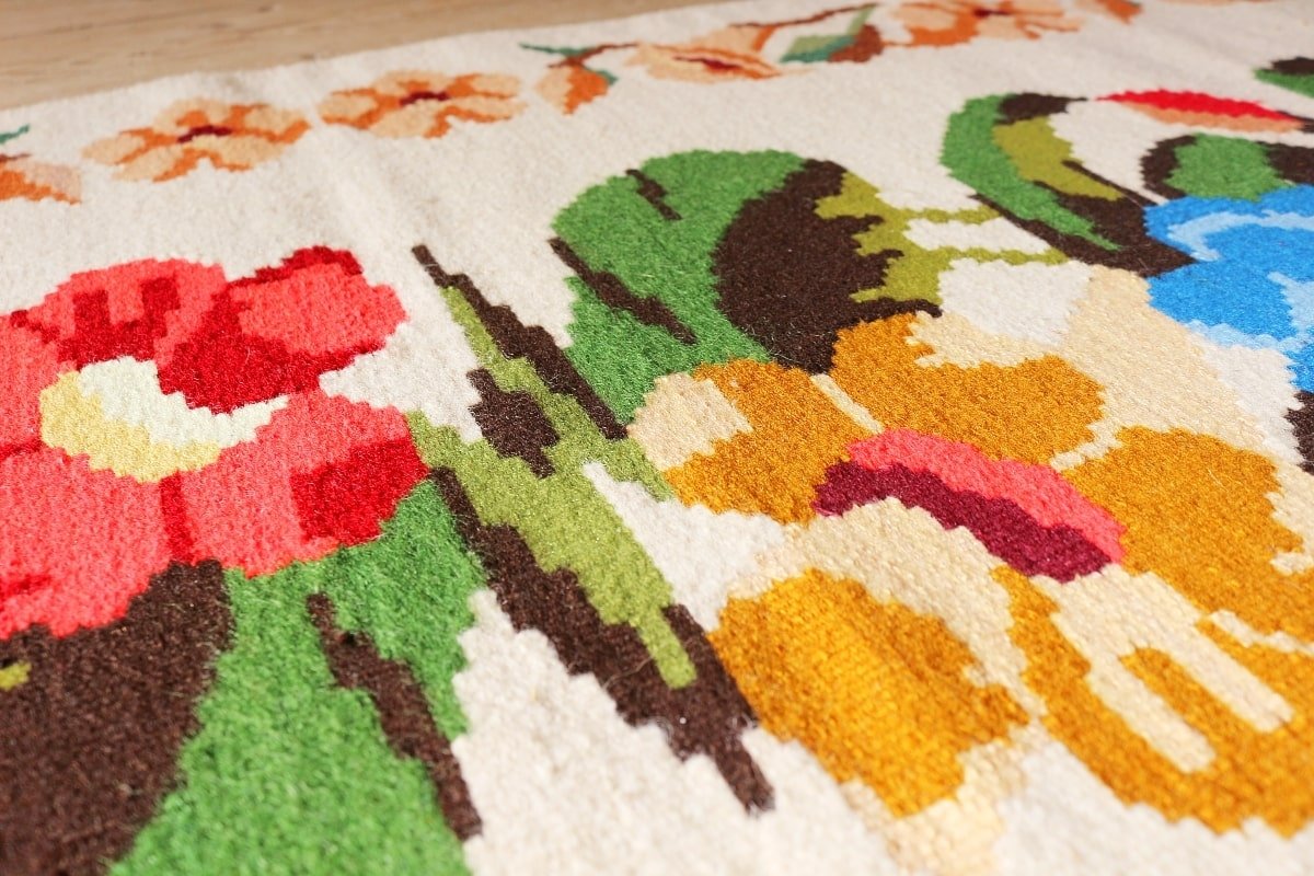 Котленски килими | Налични ръчно тъкани вълнени килими