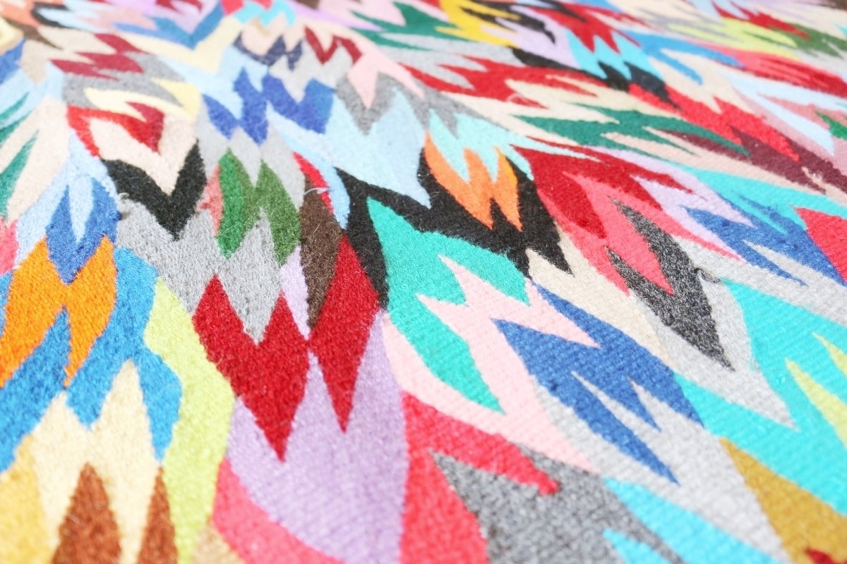 Котленски килими | Налични ръчно тъкани вълнени килими