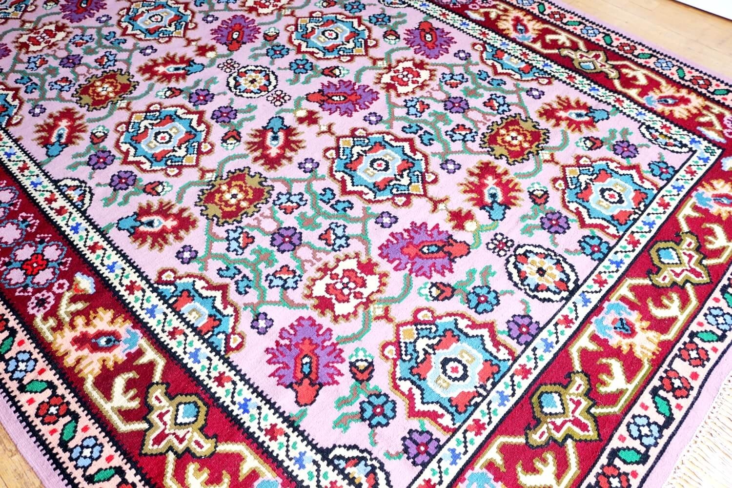 Котленски килими | Налични ръчно тъкани вълнени килими