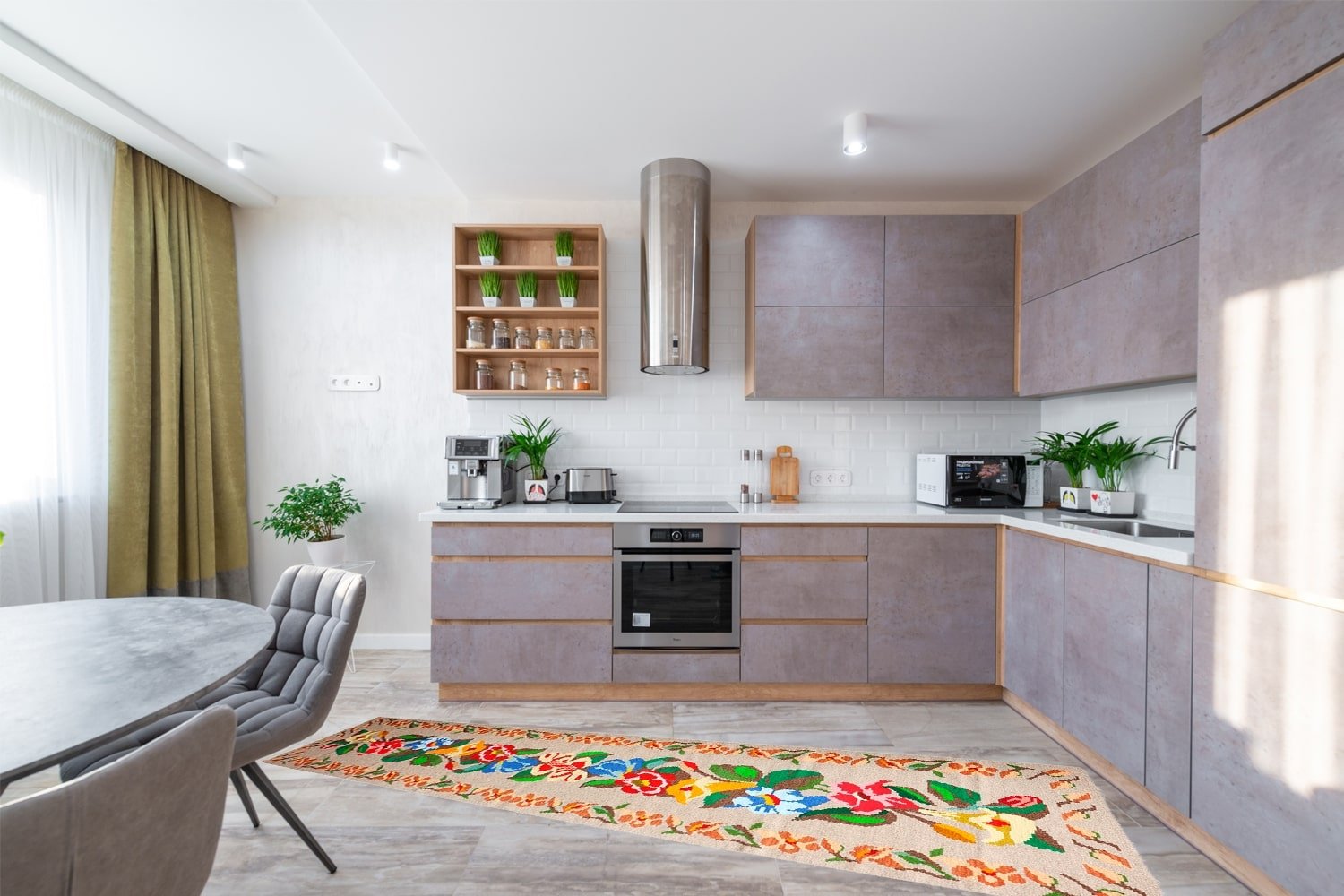 Котленски килими | Налични ръчно тъкани вълнени килими