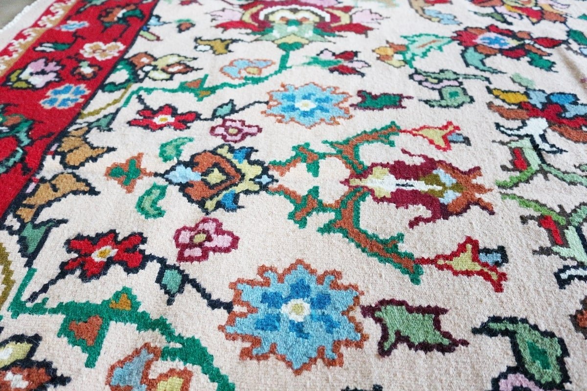 Котленски килими | Налични ръчно тъкани вълнени килими