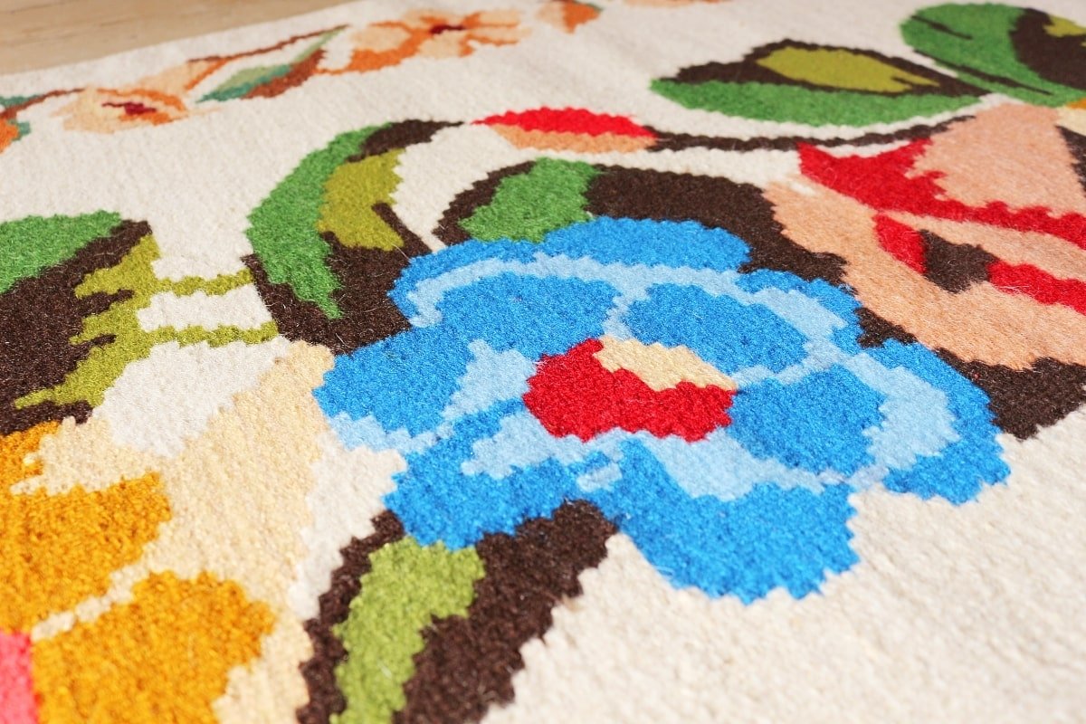 Котленски килими | Налични ръчно тъкани вълнени килими