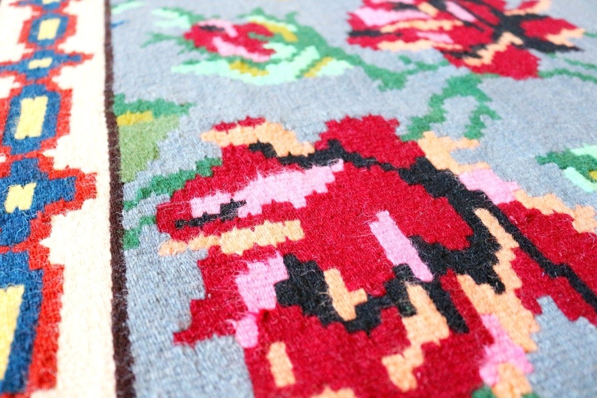 Котленски килими | Налични ръчно тъкани вълнени килими