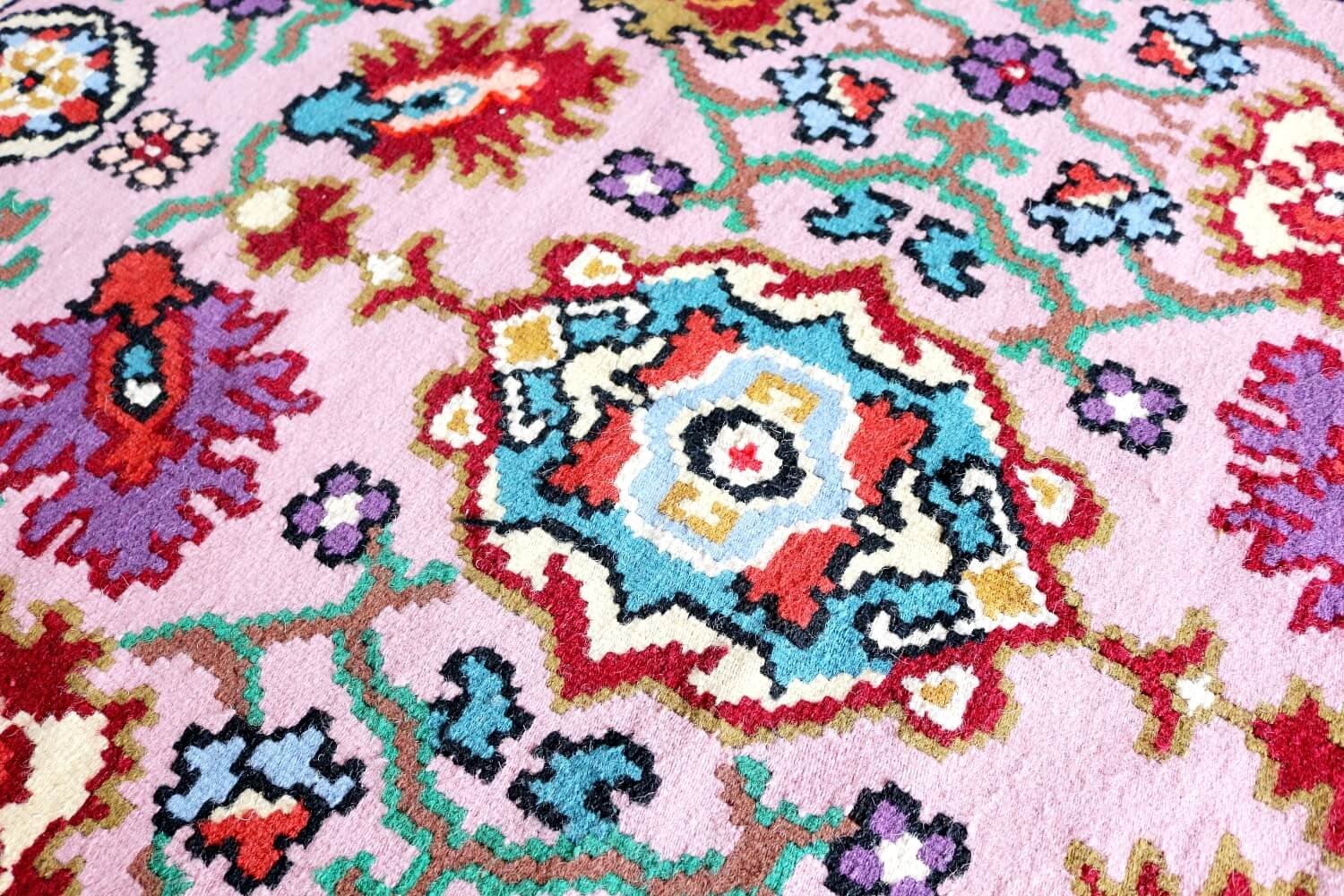 Котленски килими | Налични ръчно тъкани вълнени килими