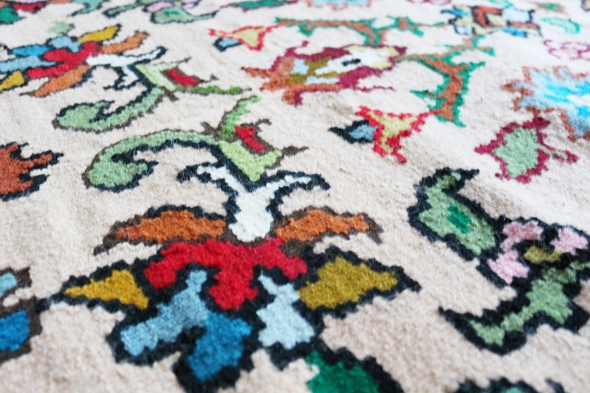 Котленски килими | Налични ръчно тъкани вълнени килими