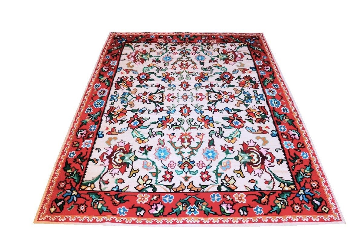 Котленски килими | Налични ръчно тъкани вълнени килими