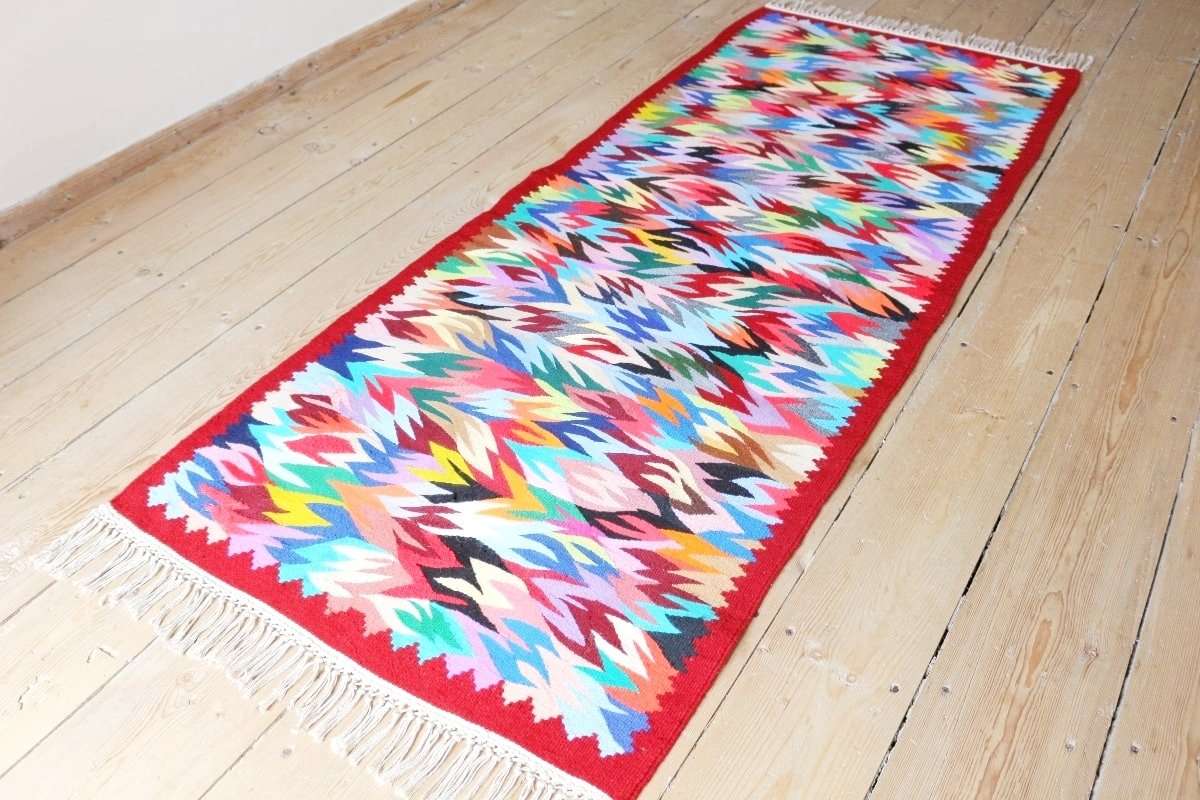 Котленски килими | Налични ръчно тъкани вълнени килими