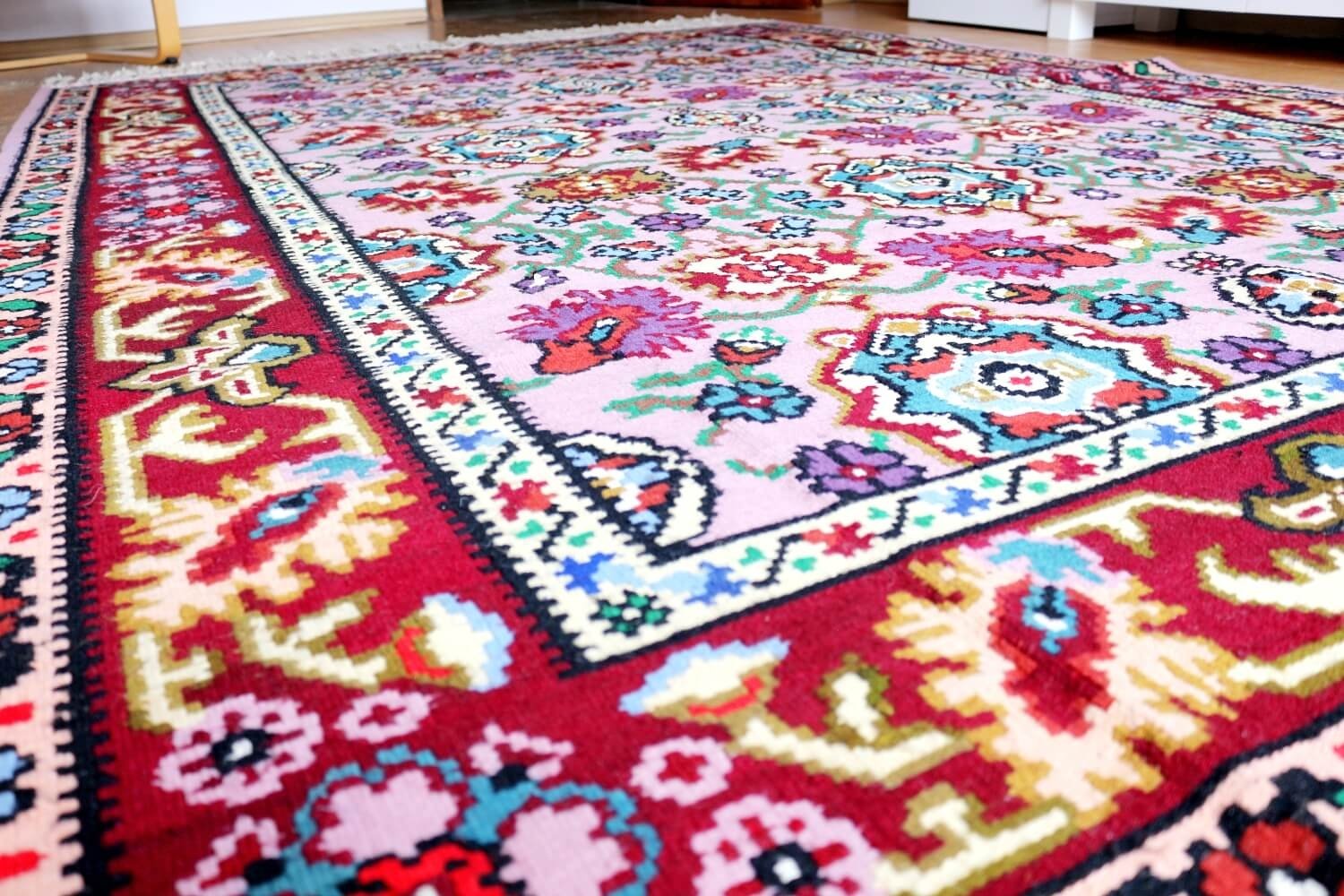 Котленски килими | Налични ръчно тъкани вълнени килими