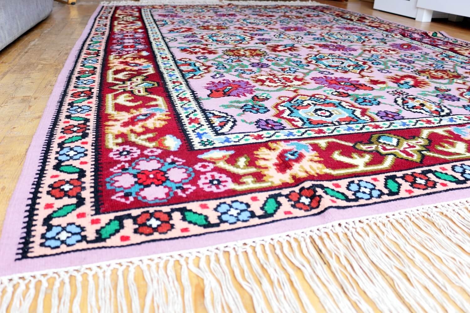 Котленски килими | Налични ръчно тъкани вълнени килими