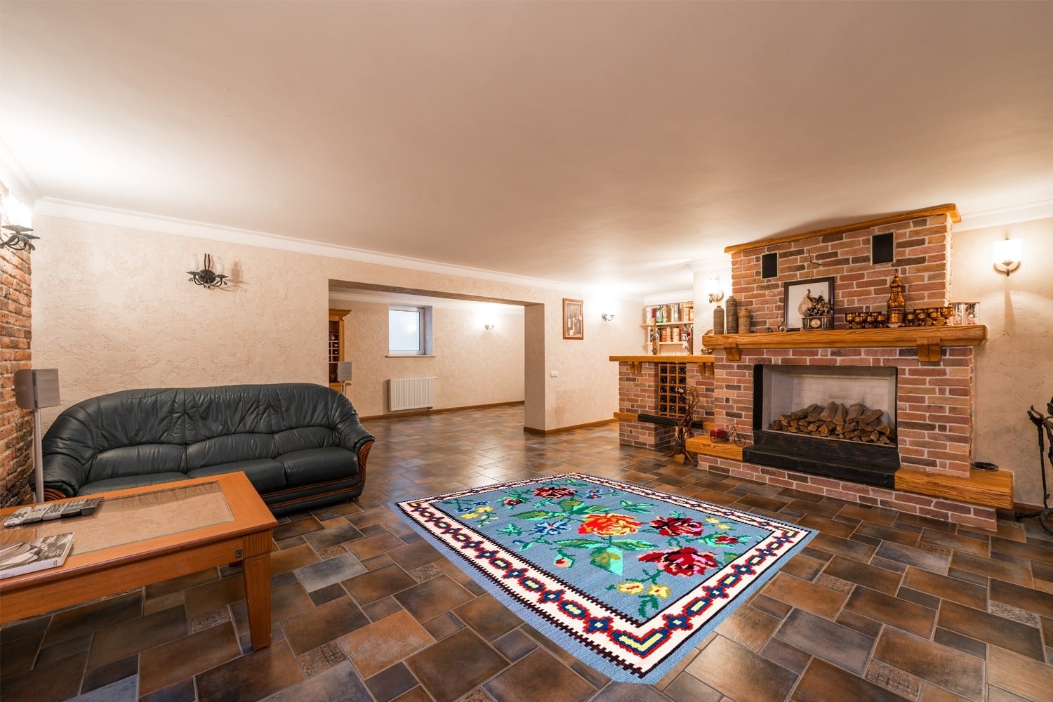 Котленски килими | Налични ръчно тъкани вълнени килими