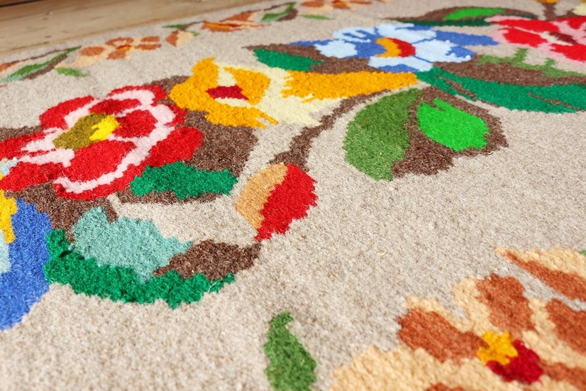 Котленски килими | Налични ръчно тъкани вълнени килими