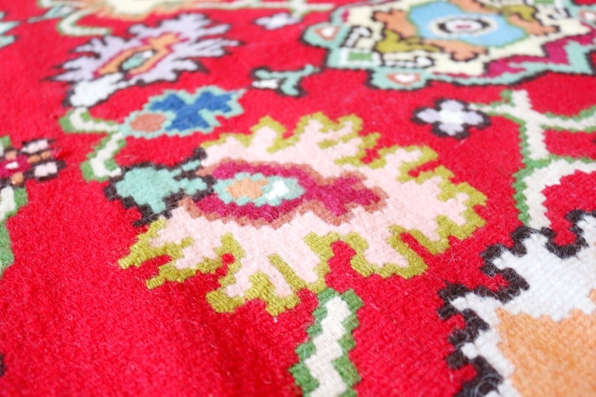 Котленски килими | Налични ръчно тъкани вълнени килими