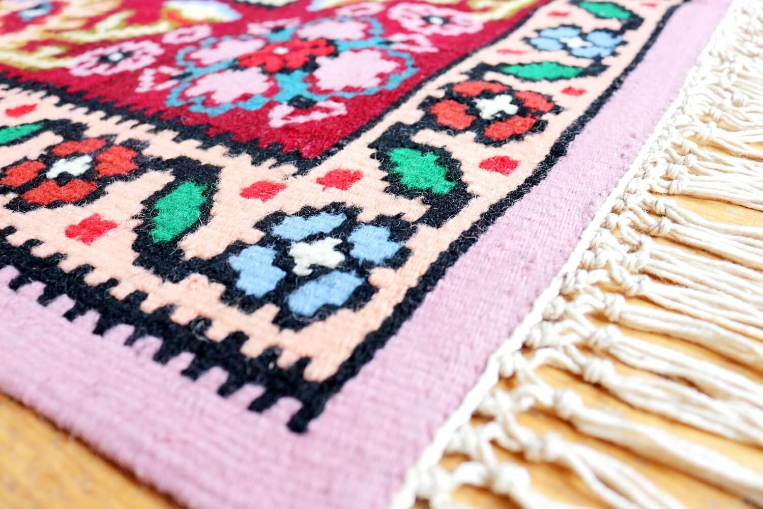 Котленски килими | Налични ръчно тъкани вълнени килими