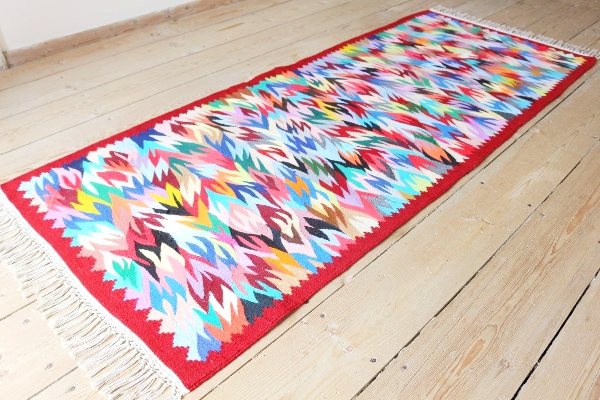 Котленски килими | Налични ръчно тъкани вълнени килими